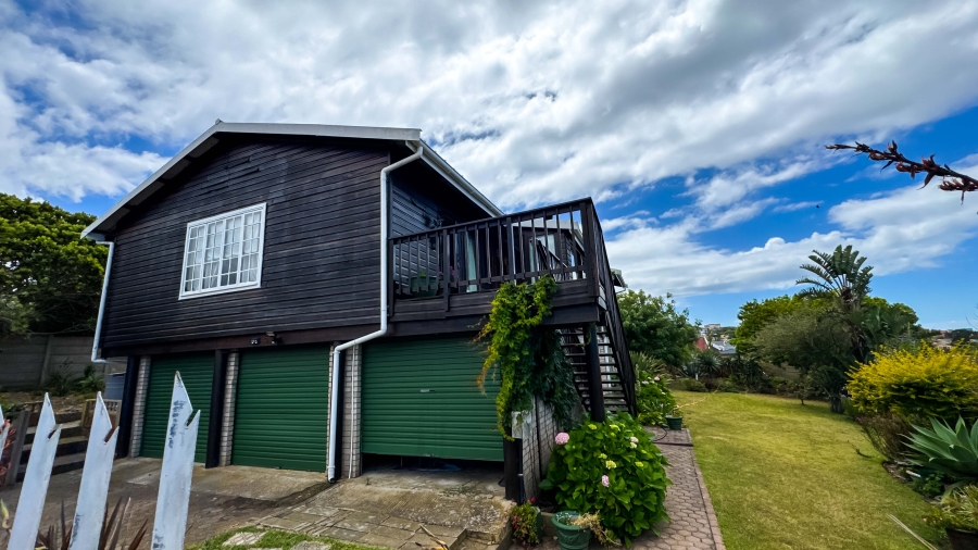 4 Bedroom Property for Sale in Dana Bay Western Cape